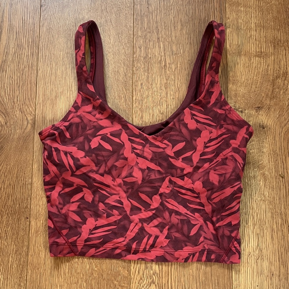 Lululemon Align Red Leaf Pattern Crop Size 6